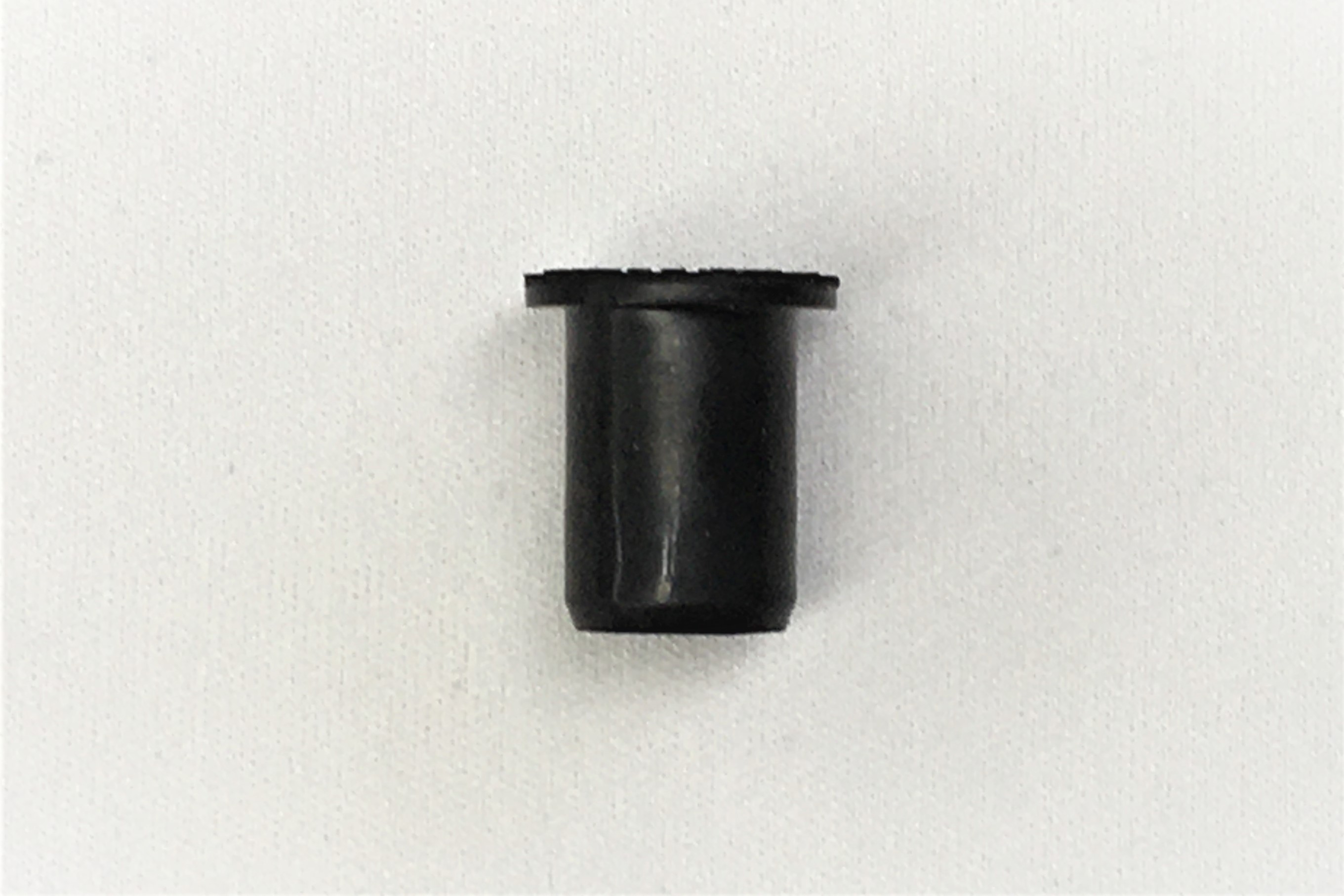 汎用ラバーナット（M5×14.2mm／P=0.8）