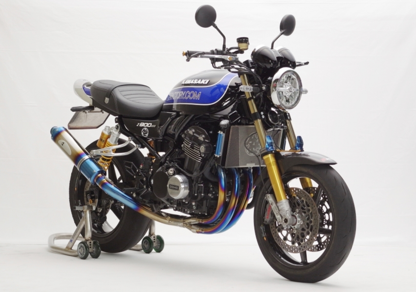 300mmのラージエンドでz900rs マフラー